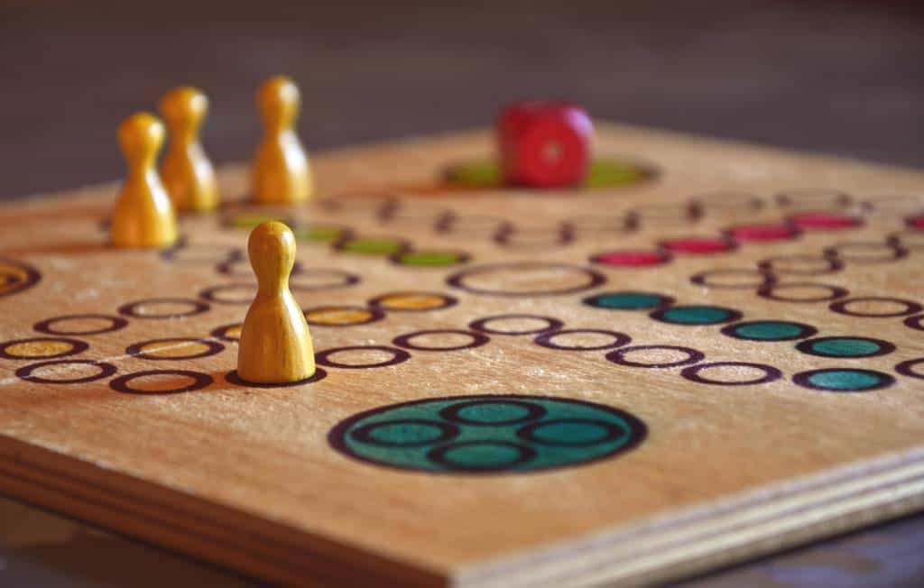 5 Fun Board Games For Seniors